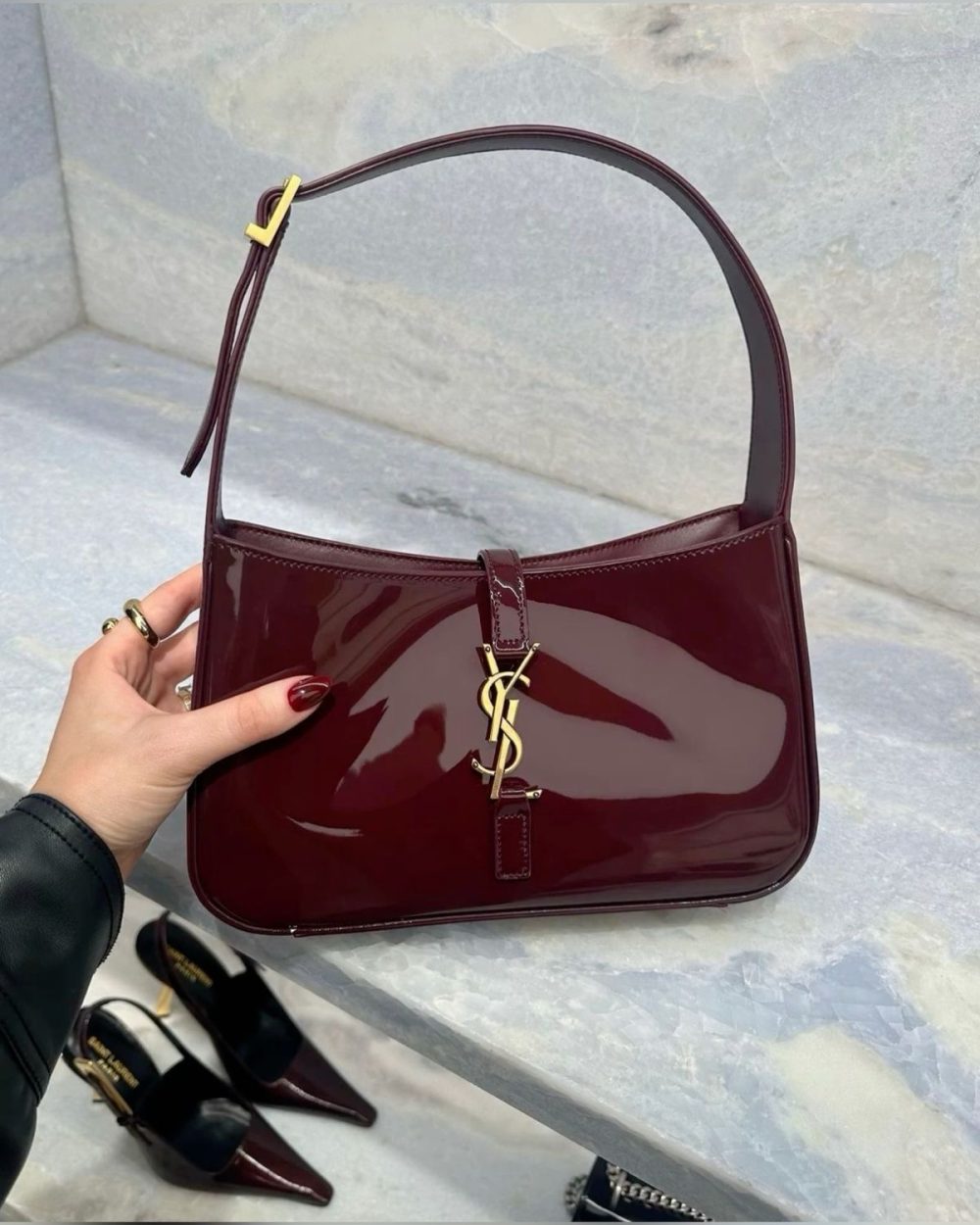 ysl bag| کیف ایوسن لورن زرشکی - تصویر 2